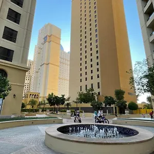 بيزنس باكباكرز شاطئ جميرا الإمارات العربية المتحدة